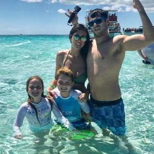 Meet your Posher, Connie